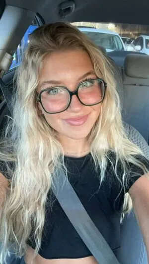 Aniela Leon