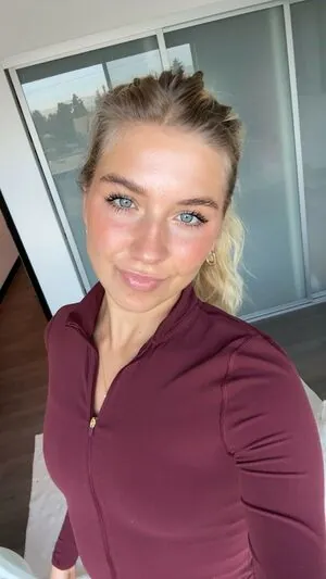 Aniela Leon