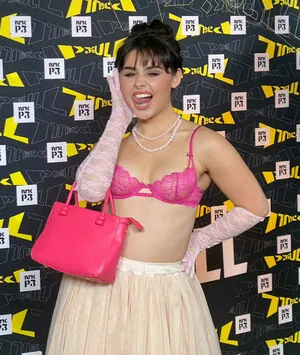 Alessandra Mele content
