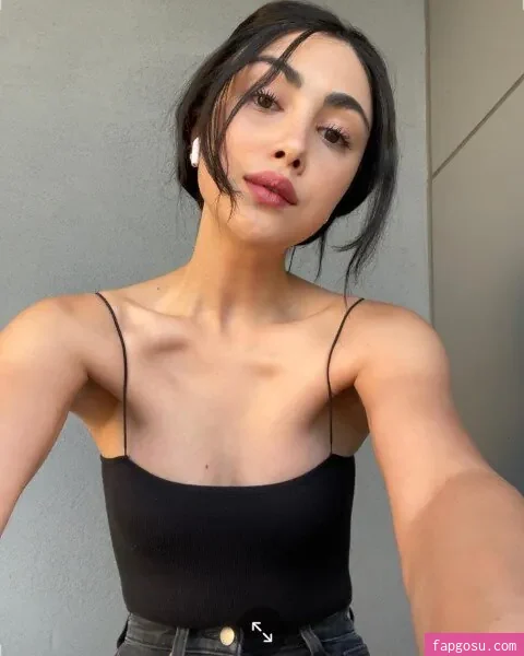 Alexa Mansour