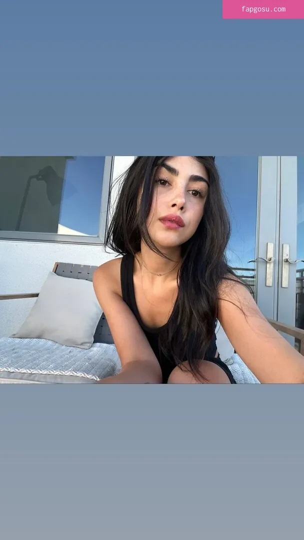 Alexa Mansour