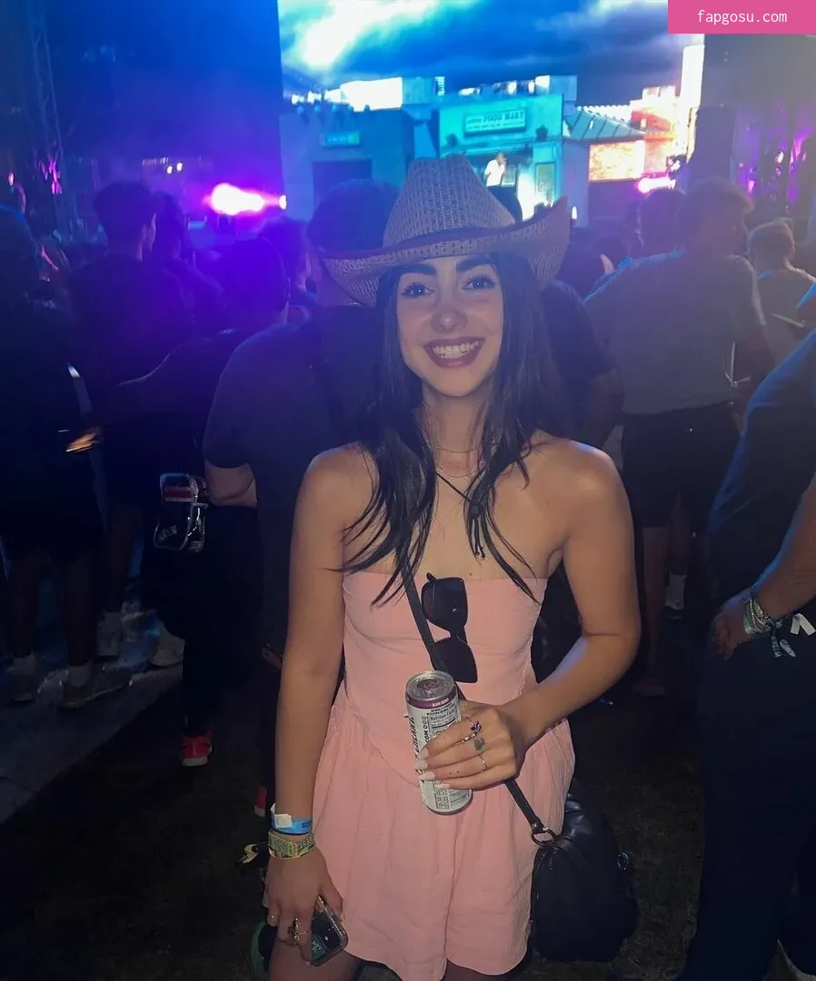Alexa Mansour