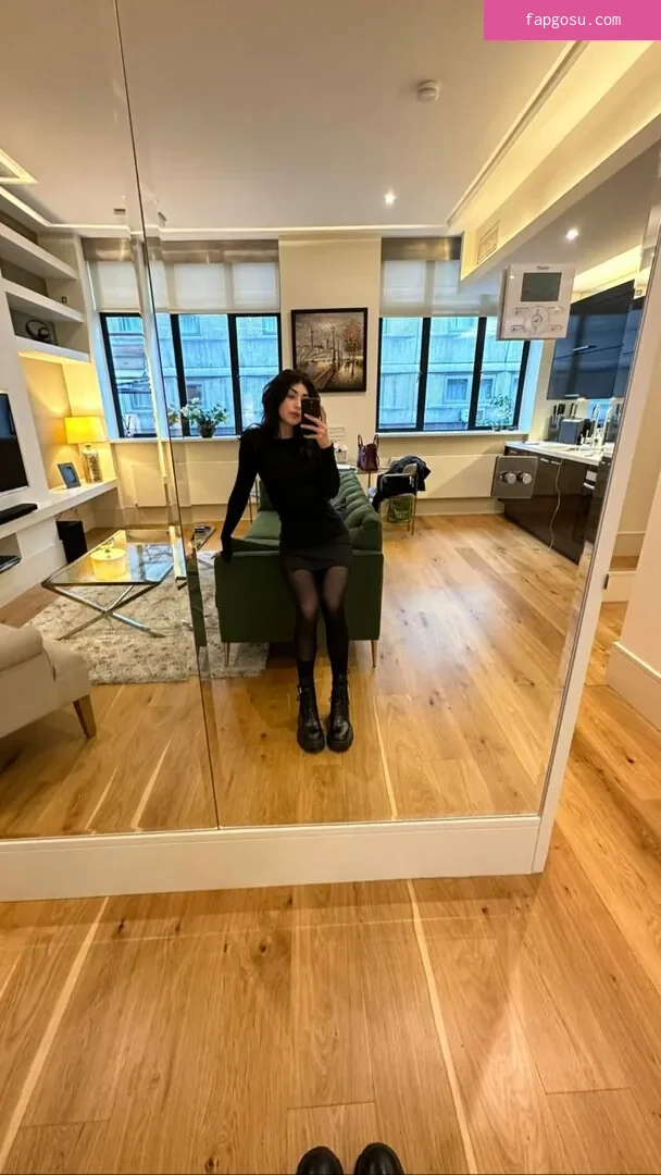 Alexa Mansour