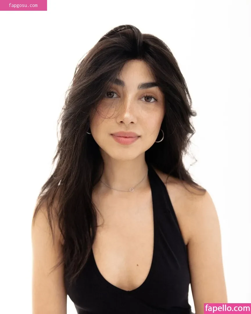 Alexa Mansour