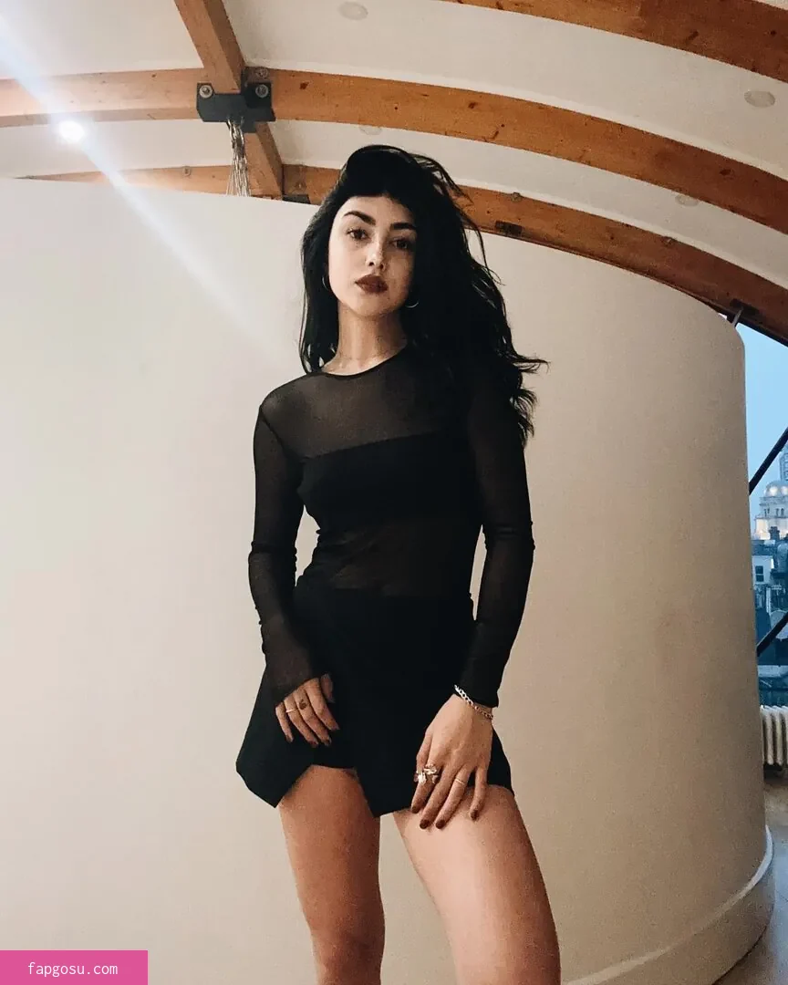 Alexa Mansour