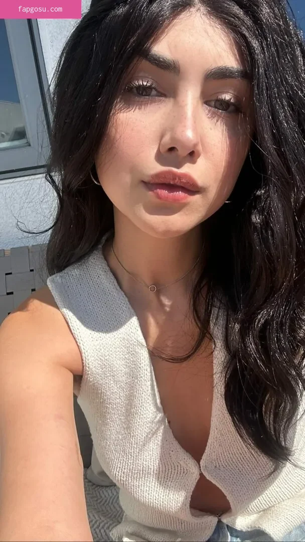 Alexa Mansour