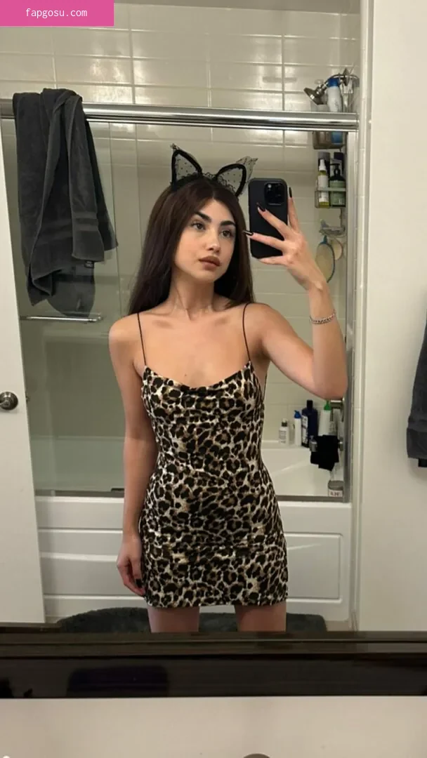 Alexa Mansour