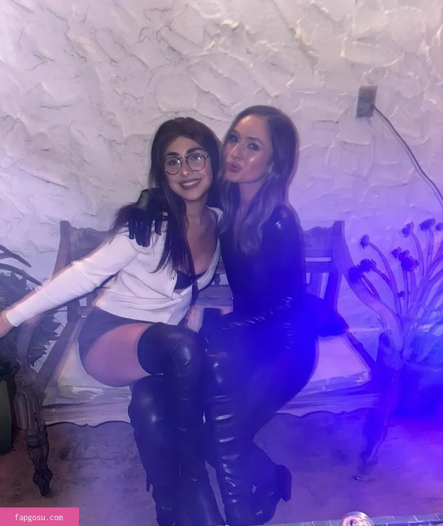 Alexa Mansour