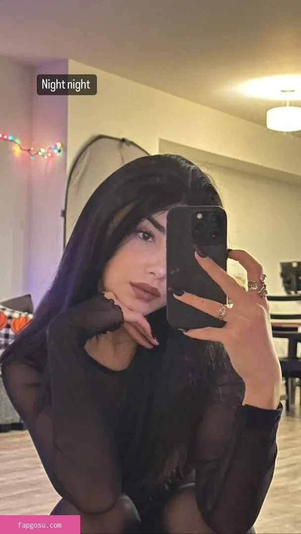 Alexa Mansour