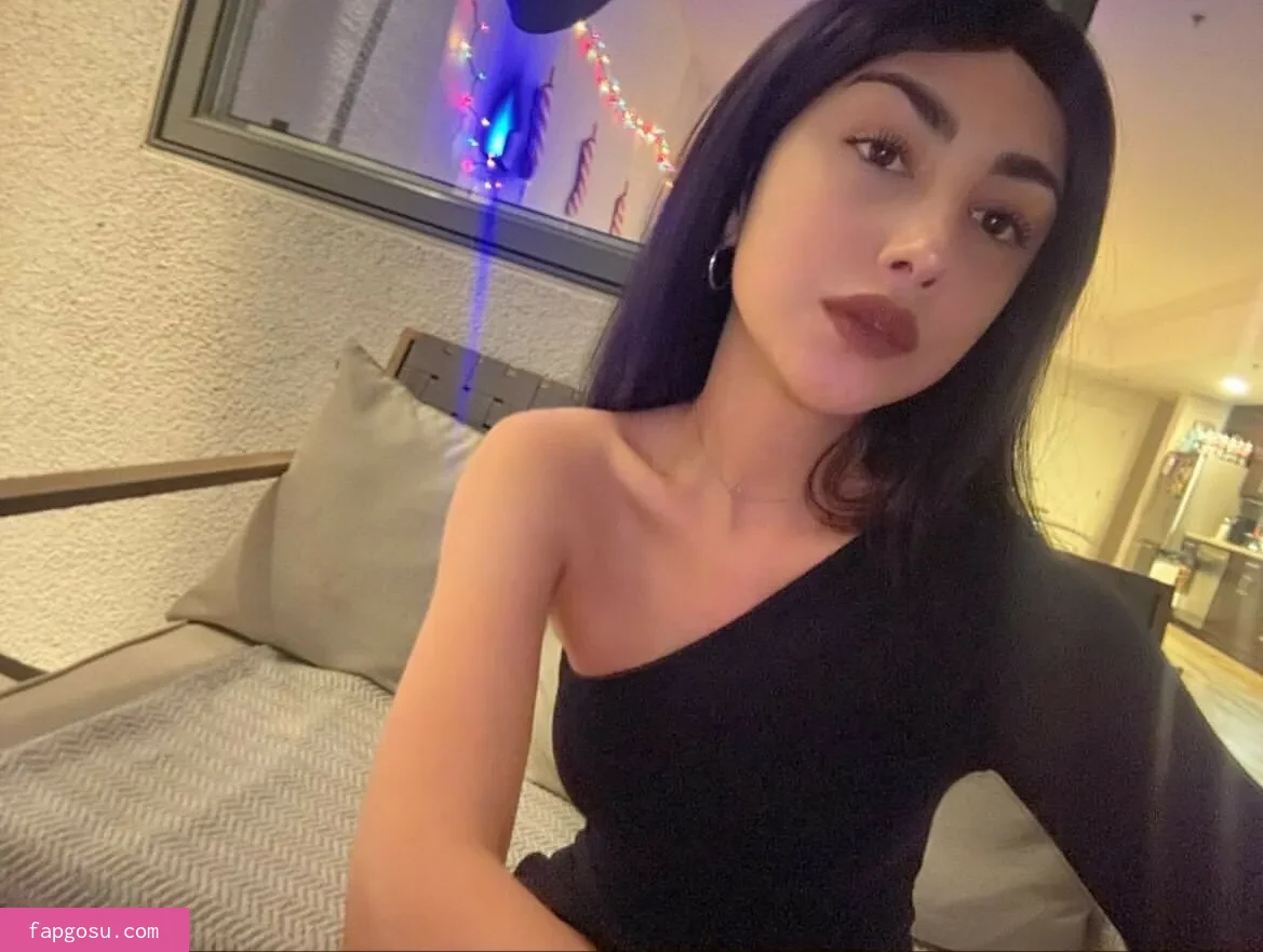 Alexa Mansour