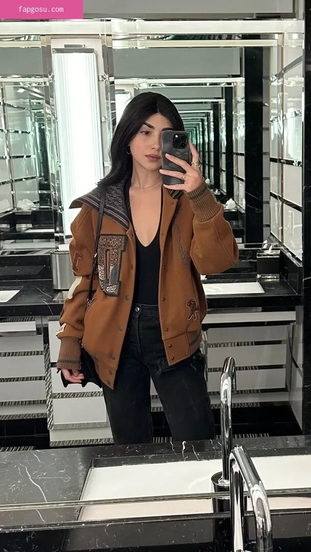 Alexa Mansour
