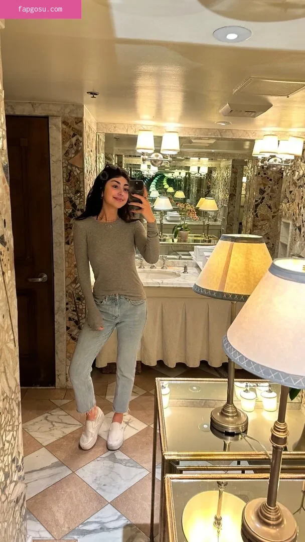 Alexa Mansour