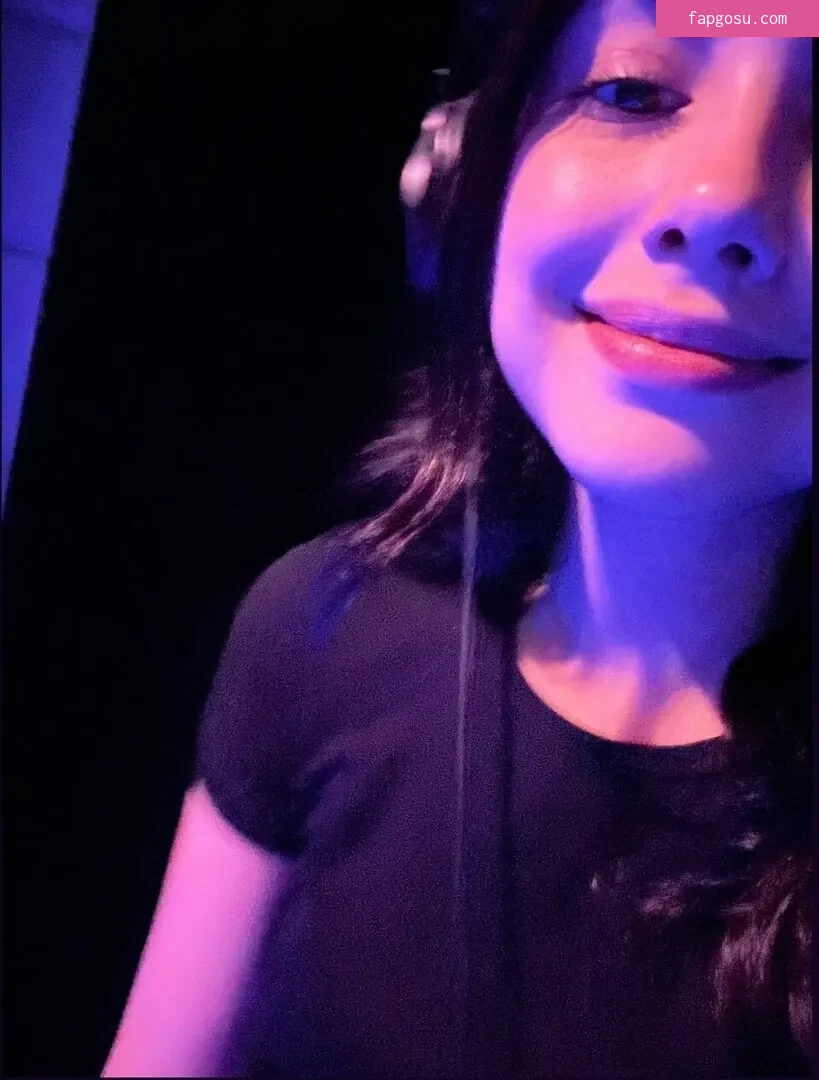 Alexa Mansour