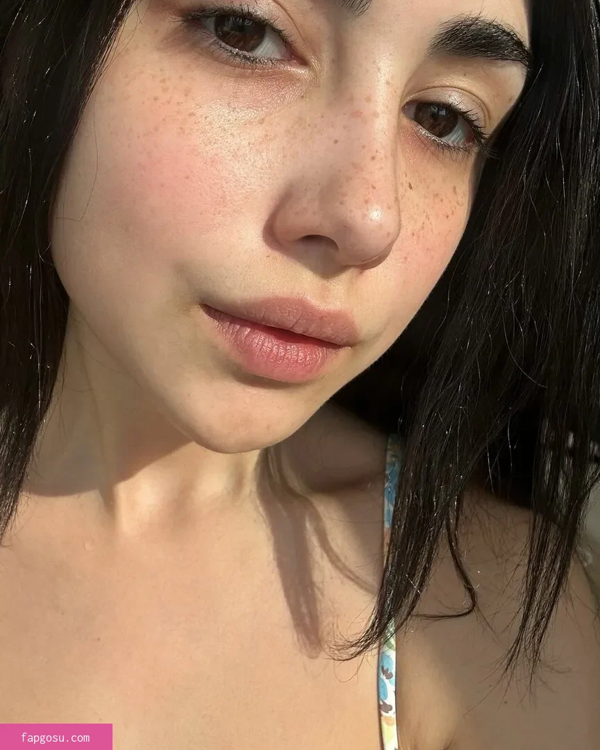 Alexa Mansour