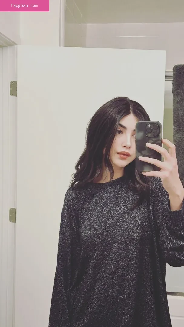 Alexa Mansour