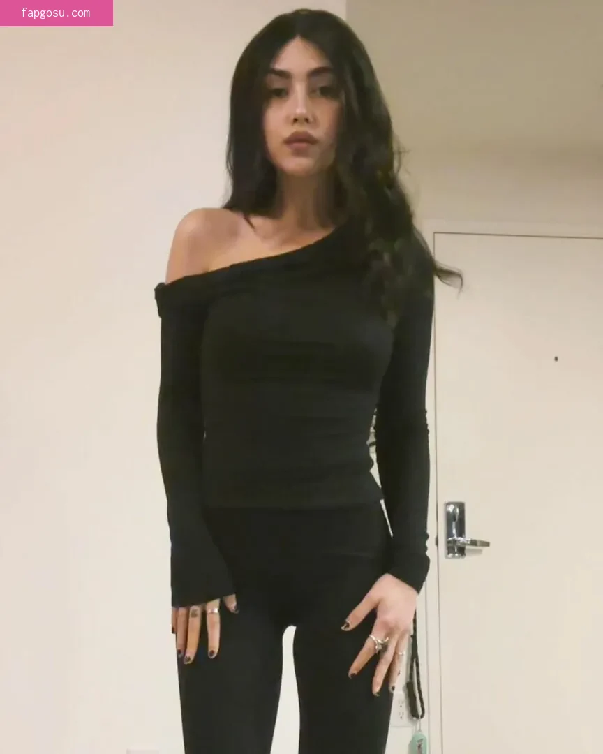 Alexa Mansour