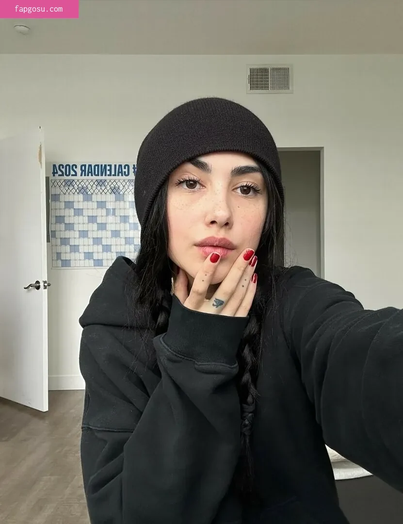 Alexa Mansour