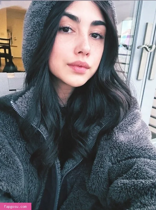 Alexa Mansour