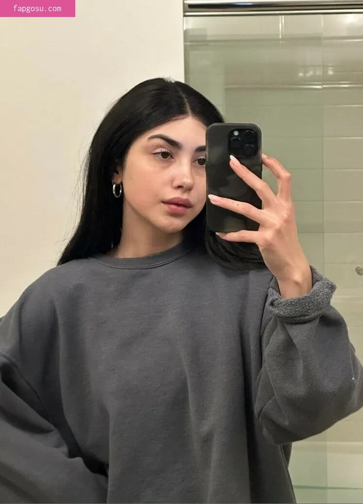 Alexa Mansour
