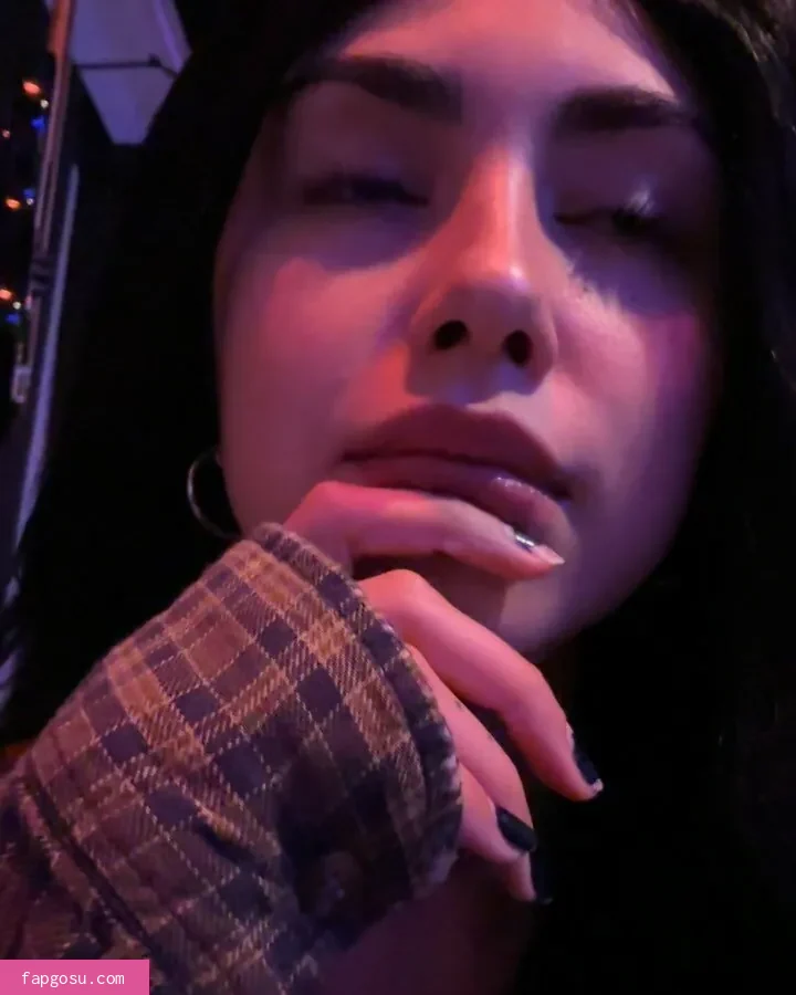 Alexa Mansour