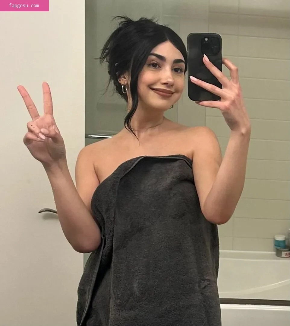 Alexa Mansour