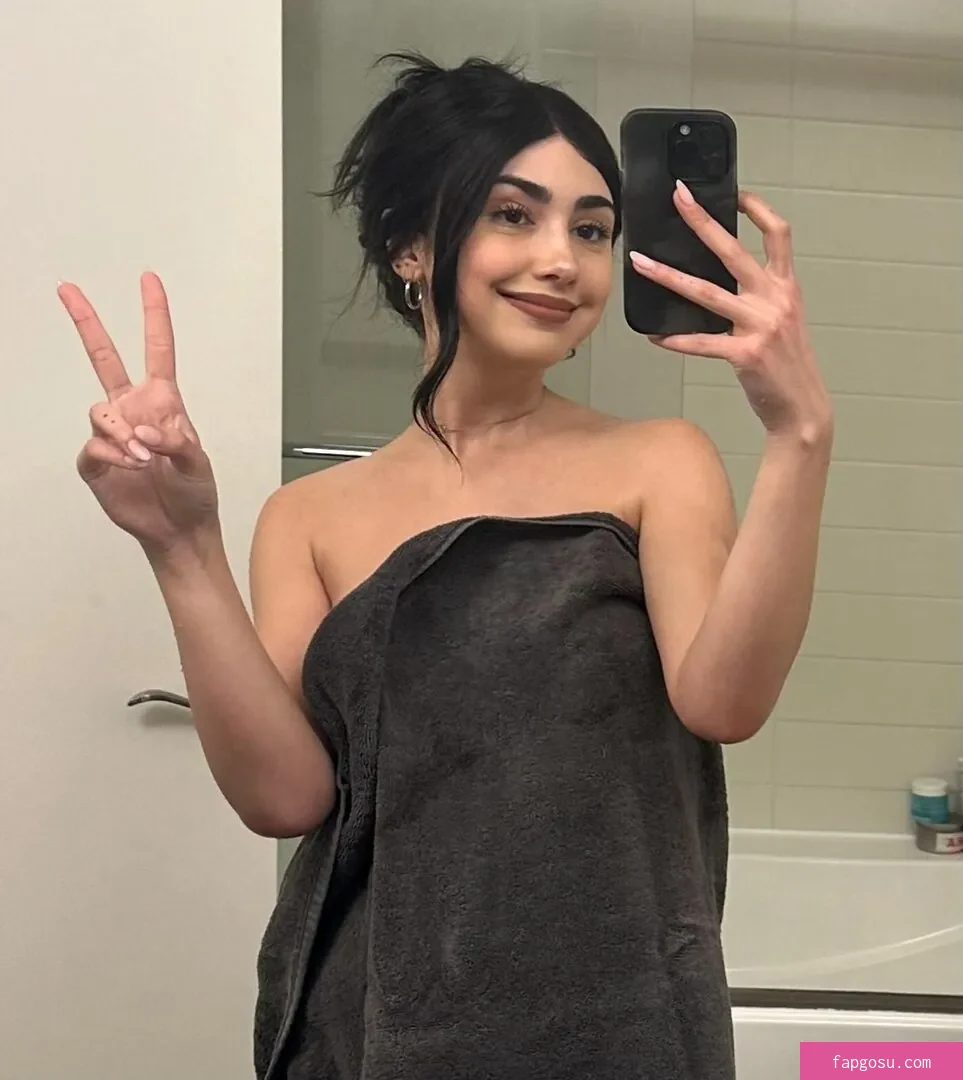 Alexa Mansour