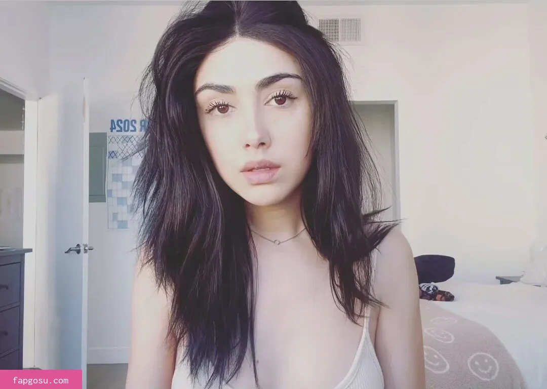 Alexa Mansour