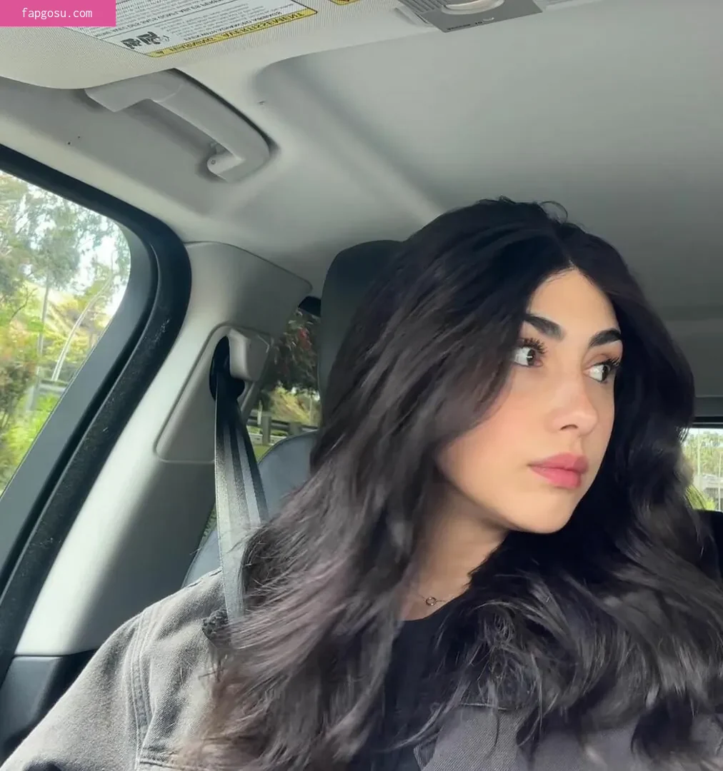 Alexa Mansour