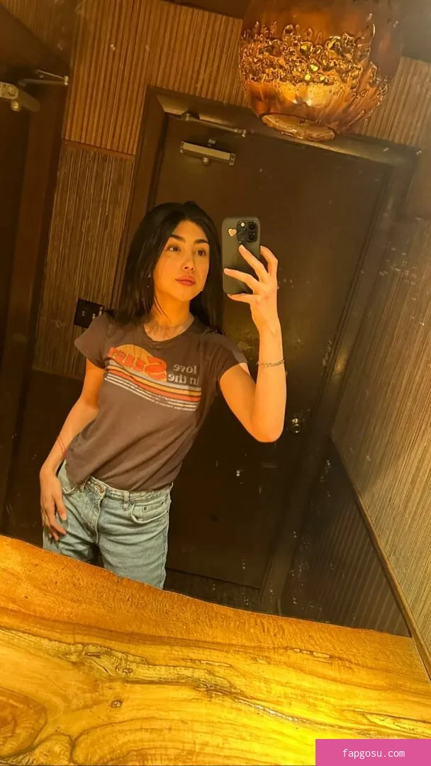 Alexa Mansour