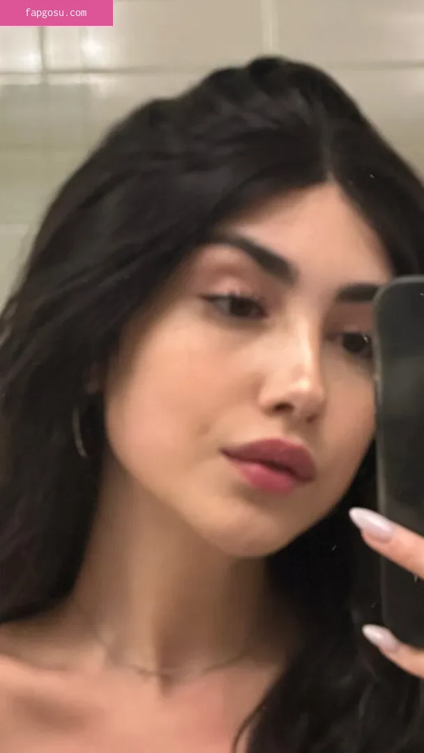 Alexa Mansour
