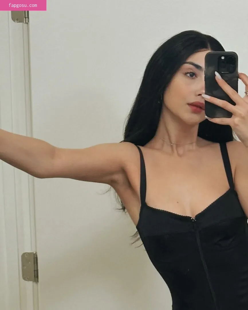 Alexa Mansour