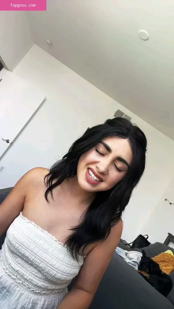 Alexa Mansour