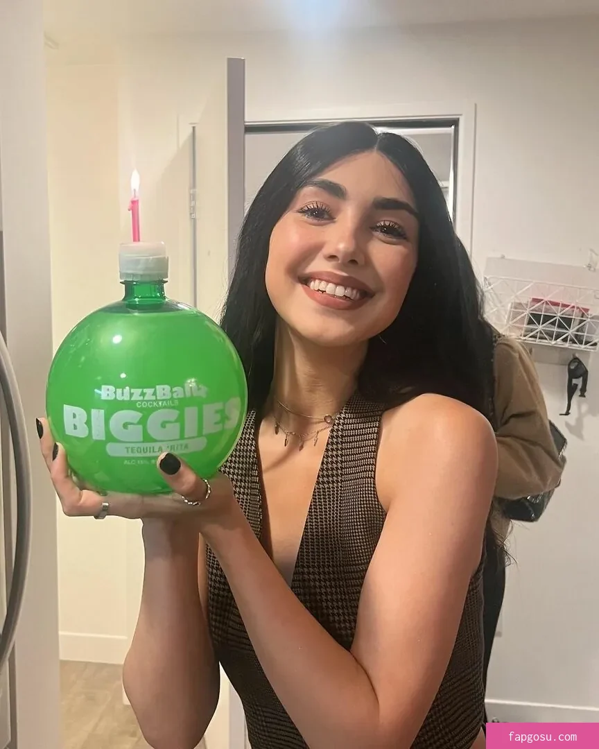 Alexa Mansour
