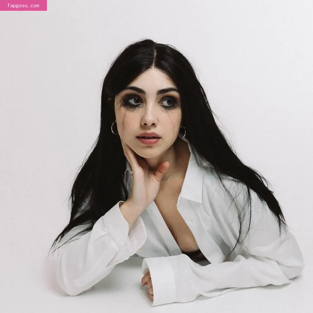 Alexa Mansour