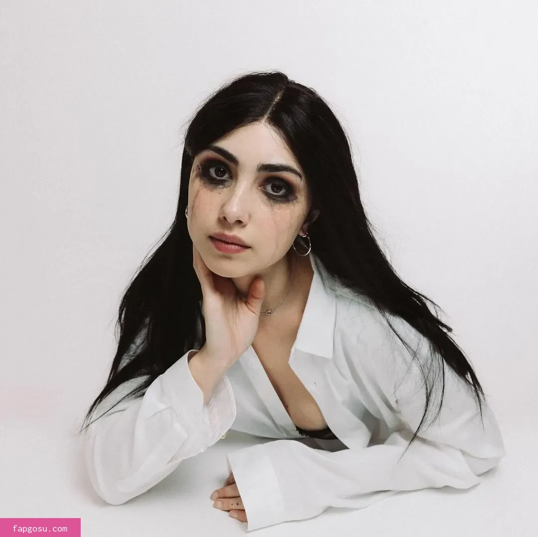 Alexa Mansour