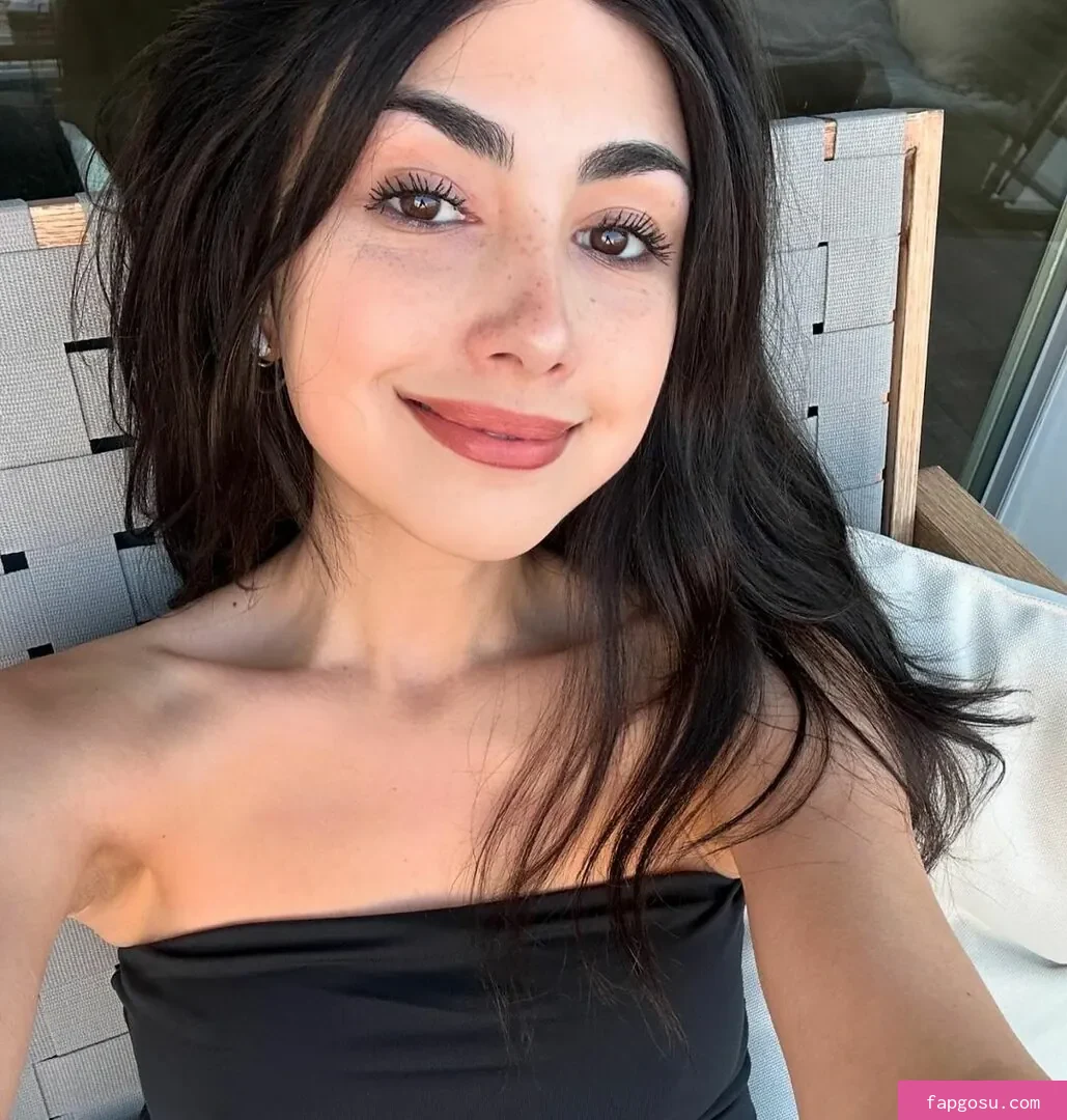 Alexa Mansour