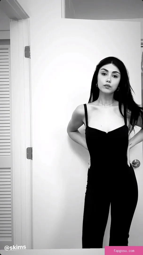 Alexa Mansour