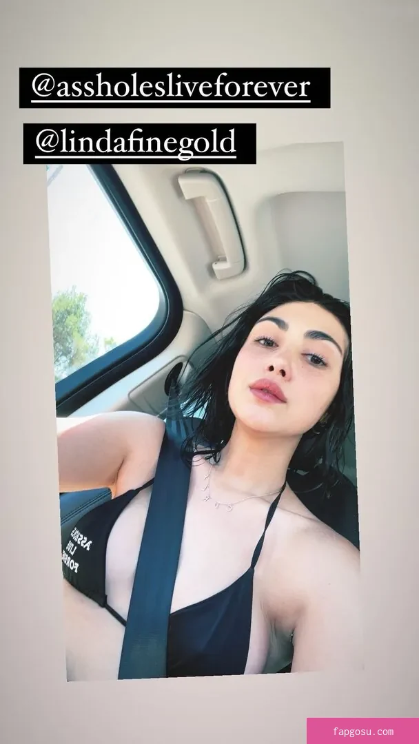 Alexa Mansour