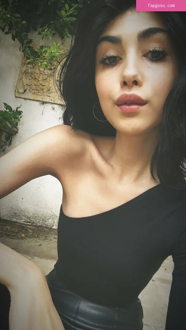 Alexa Mansour