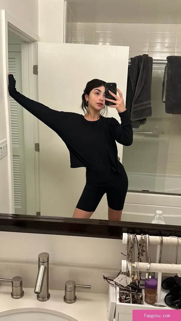 Alexa Mansour