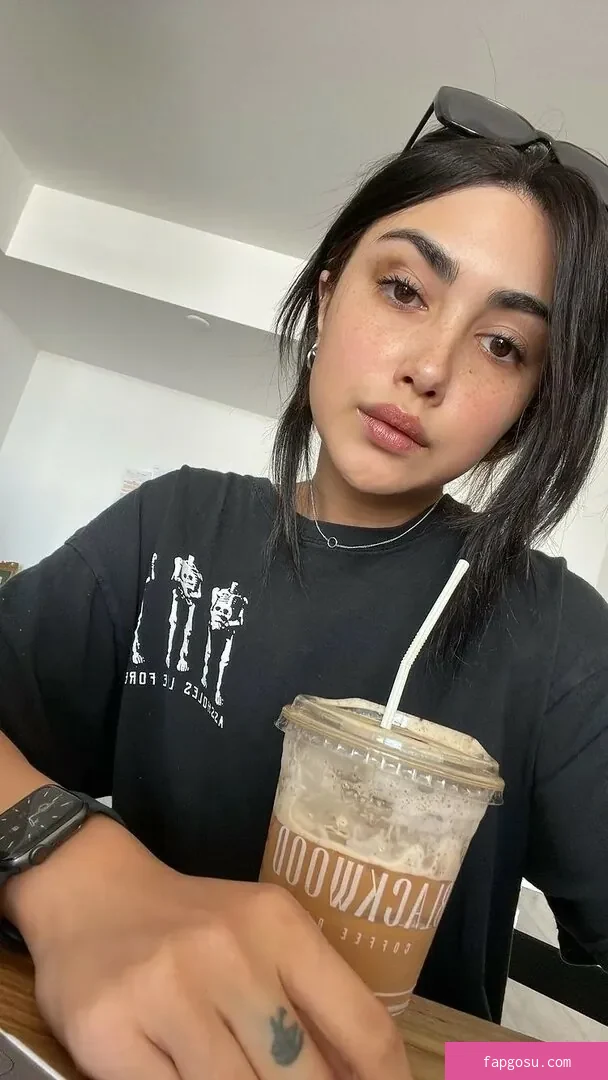Alexa Mansour