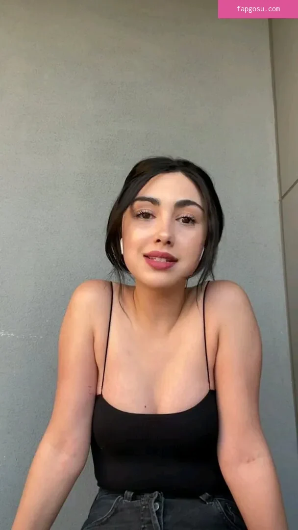 Alexa Mansour