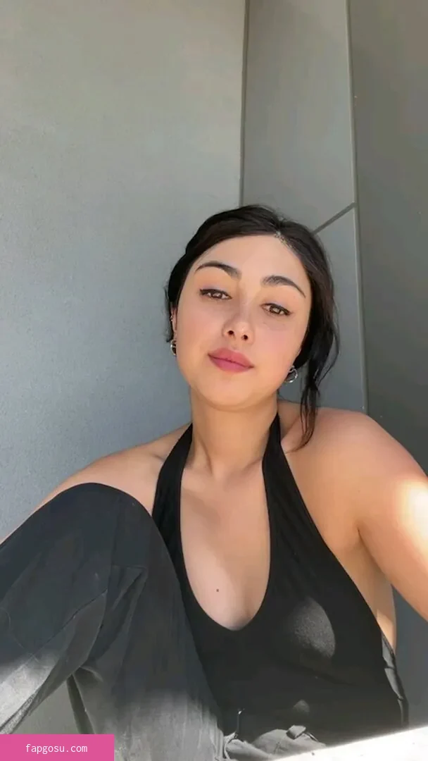Alexa Mansour