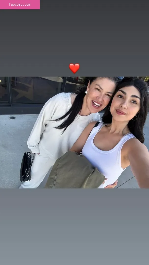 Alexa Mansour