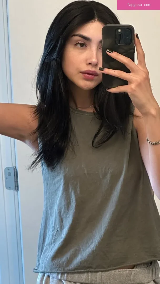 Alexa Mansour