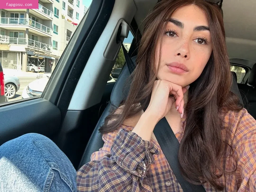 Alexa Mansour