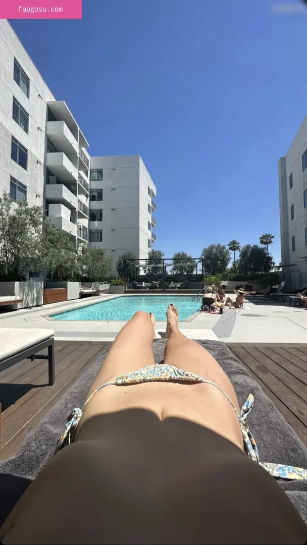 Alexa Mansour