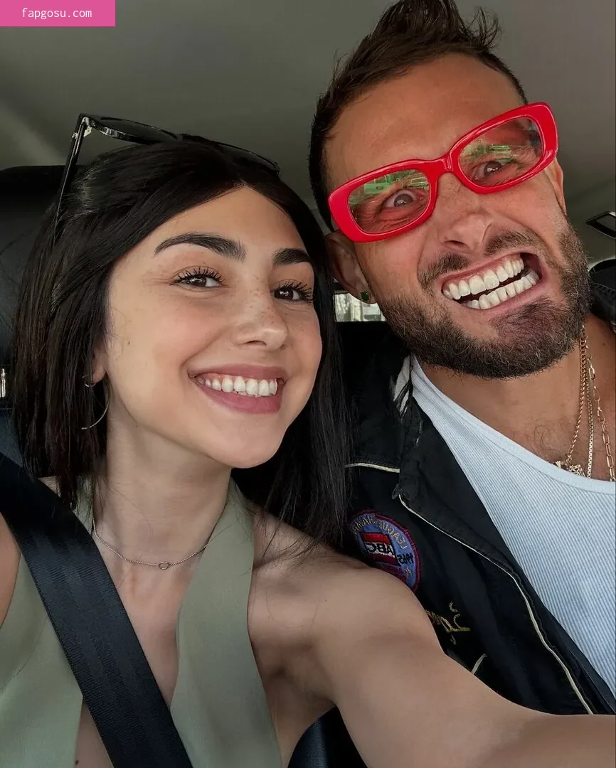Alexa Mansour
