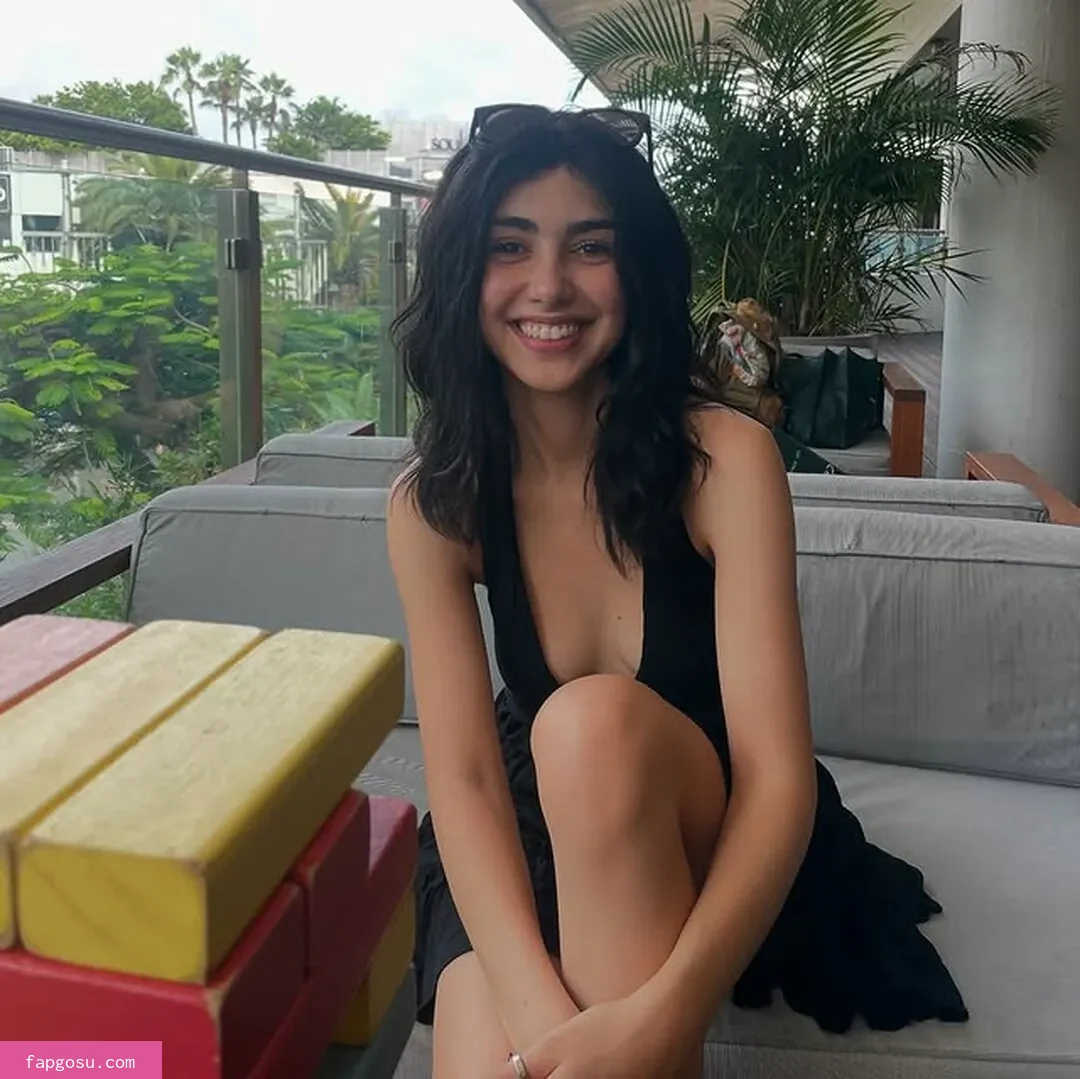 Alexa Mansour
