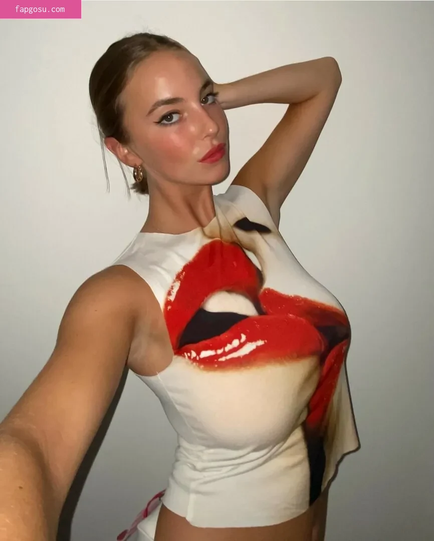 Amelie Manzoli